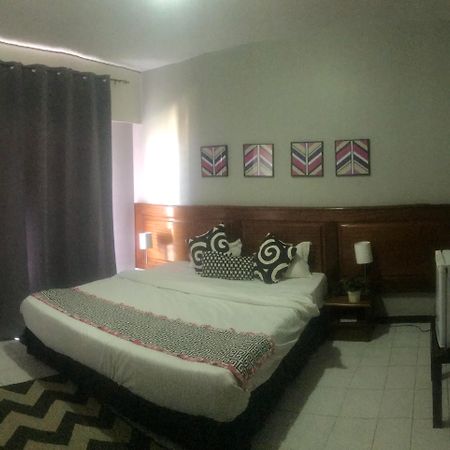 Hotel Baraka Дакар Екстериор снимка